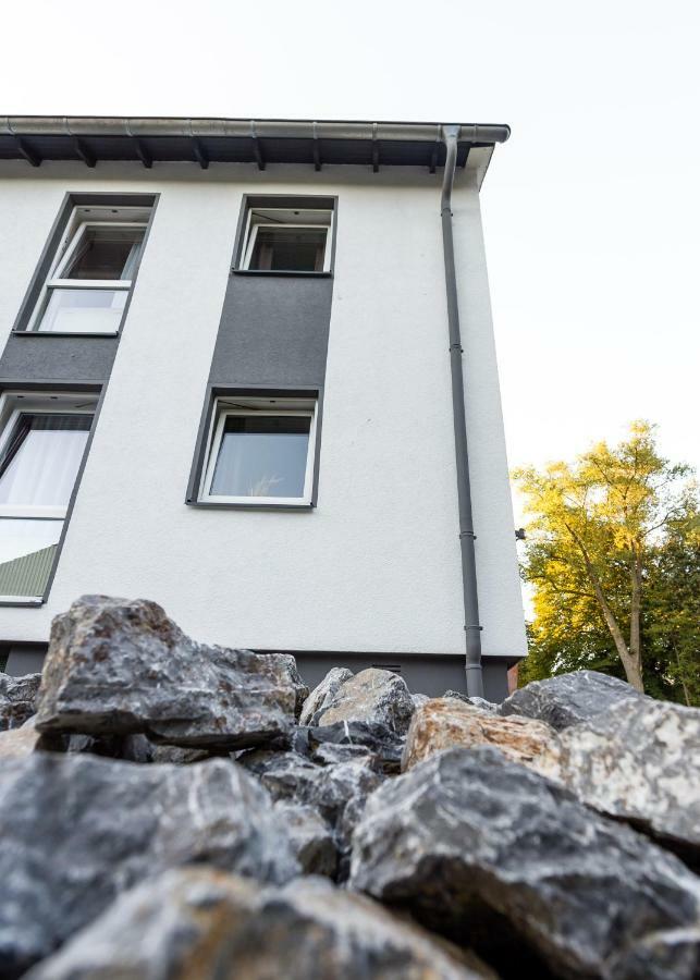 Haus Am Park - Ihr Gaestehaus In Фельберт Экстерьер фото
